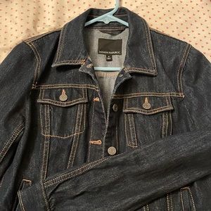 Womens Jean Jacket. Great condition. Only worn a few times, like new.